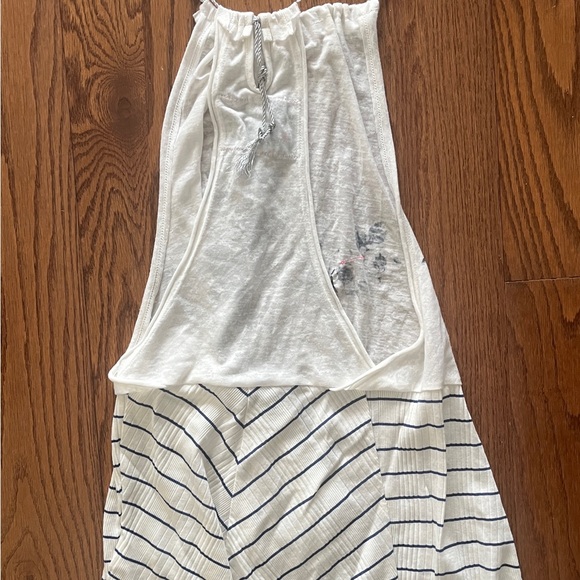 Free People Floral Print Halter Top size small - Picture 3 of 3